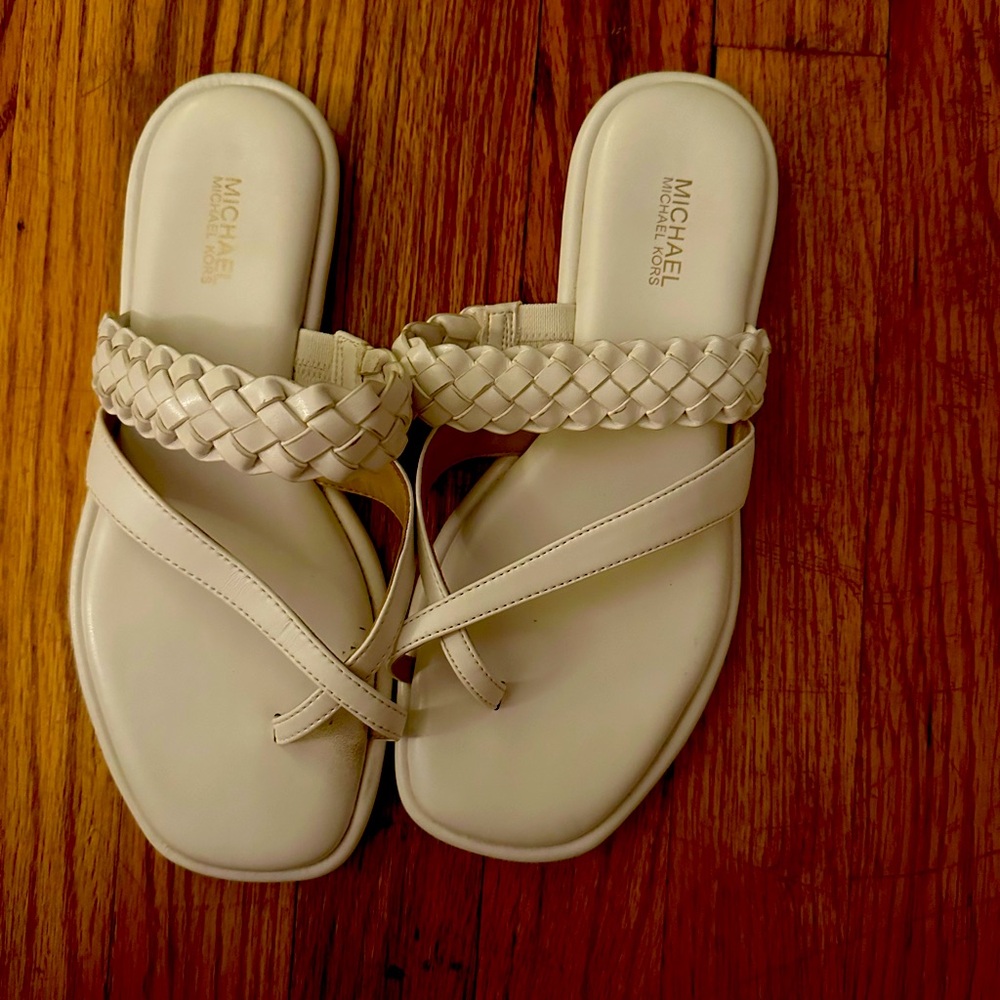 Michael Kors White leather sandal